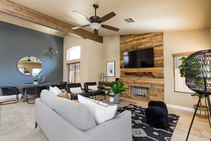 Maison (5 Bedrooms) | Intérieur