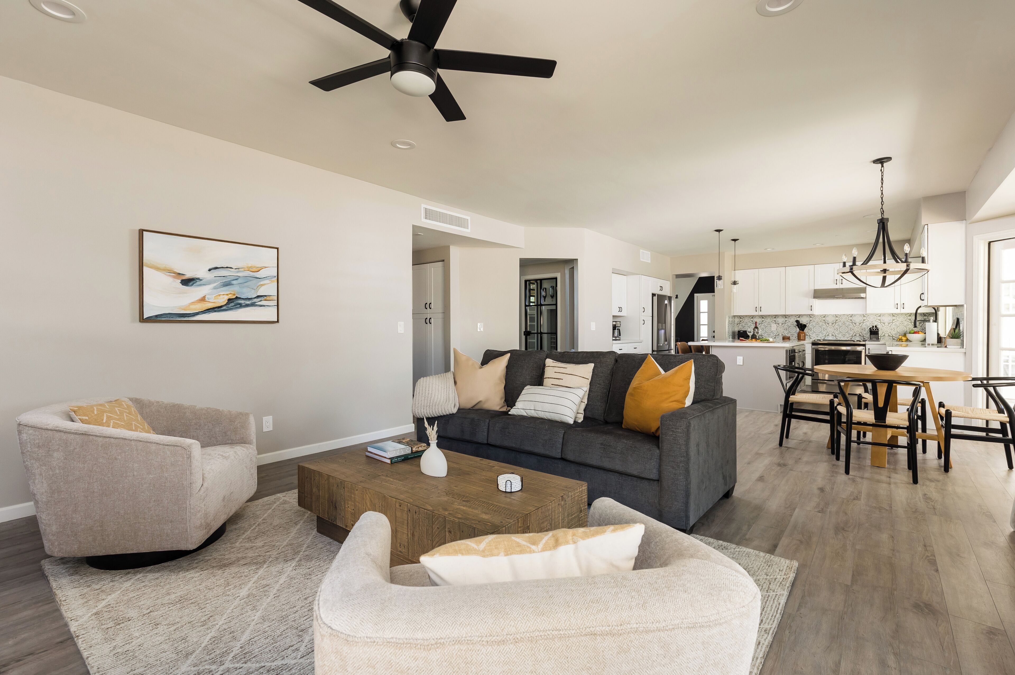 Rumah (6 Bedrooms) | Interior