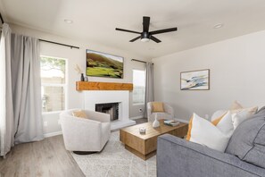 House (6 Bedrooms) | Interior - Sereno - Sparkling Pool - Near Scottsdale Quarter (Scottsdale)