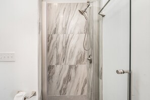 House (3 Bedrooms) | Interior - Gallatin Retreat-private Balcony-in East Nashville (Nashville)