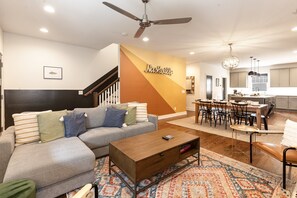 House (3 Bedrooms) | Front of property