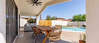 Western Hills-private Pool-putting Green-games & More!