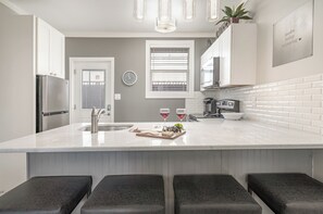 Casa (2 Bedrooms) | Interior
