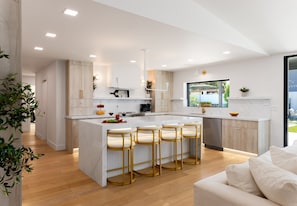 House (5 Bedrooms) | Interior - D&G Retreat-resort Style Backyard-north Scottsdale (Scottsdale)