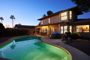 Talo (4 Bedrooms) | Sisätilat