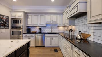 Talo (3 Bedrooms) | Sisätilat