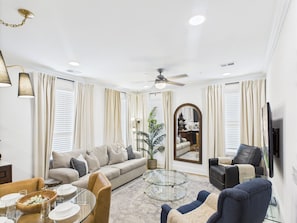 House (1 Bedroom) | Interior