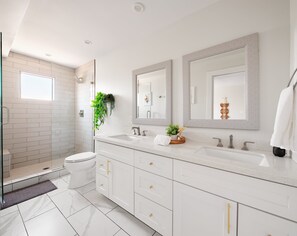 House (6 Bedrooms) | Interior - Sunset - Private Pool & Spa - Walk to Old Town (Scottsdale)