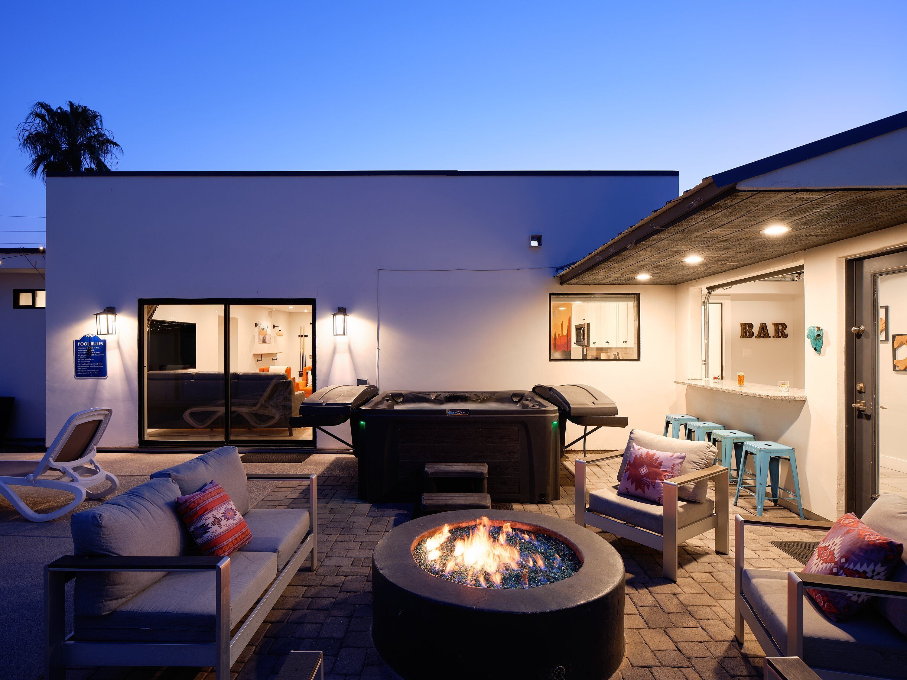 Talo (6 Bedrooms) | Sisätilat