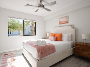 Interior - Sunset - Private Pool & Spa - Walk to Old Town (Scottsdale)