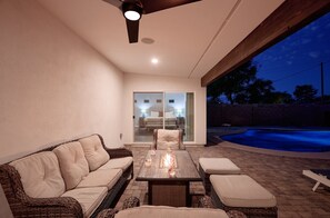 House (5 Bedrooms) | Interior - Elysium - Pool & Spa - Mins to Scottsdale Stadium (Scottsdale)
