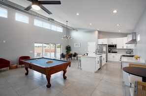 House (5 Bedrooms) | Interior - Elysium - Pool & Spa - Mins to Scottsdale Stadium (Scottsdale)