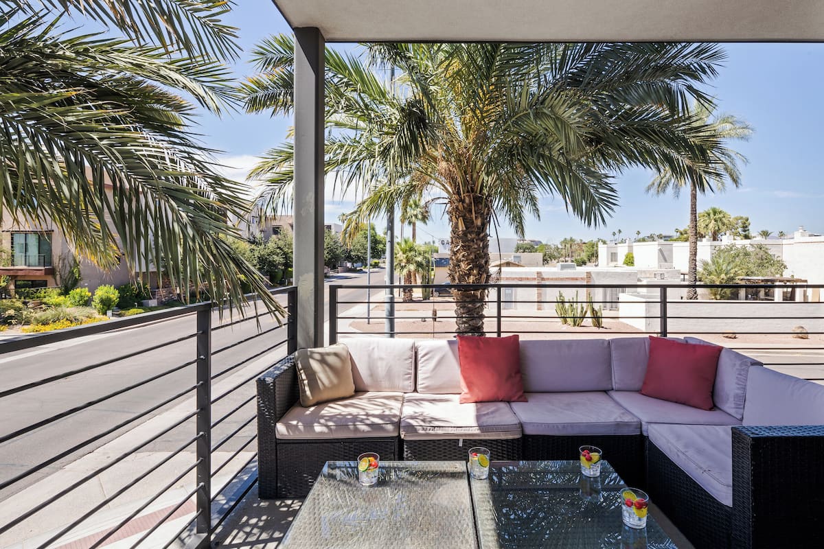 House (2 Bedrooms) | Front of property