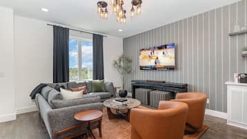 單棟房屋 (4 Bedrooms) | 內部
