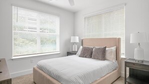 1 間睡房、書桌、熨斗/熨衫板、Wi-Fi