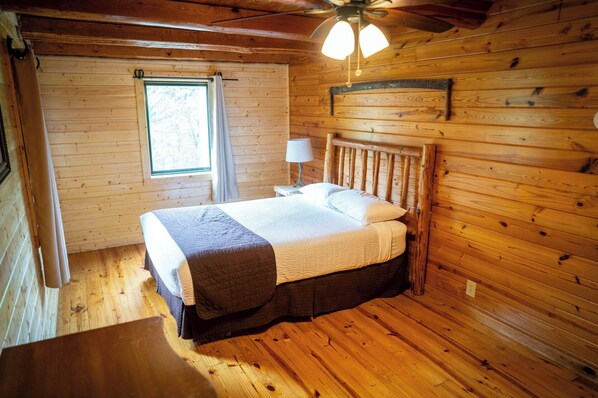 2 bedrooms, bed sheets