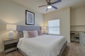 1 chambre, bureau, fer et planche à repasser, Wi-Fi