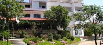 Rab Diving Mirko - Deluxe Double Room with Balcony and Sea View (2)