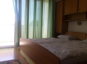 1 chambre, accès à Internet, literie fournie