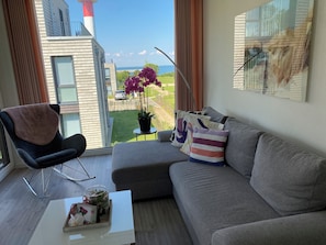 TV - BeltBlick - New building with Baltic Sea view and sauna (Fehmarn)
