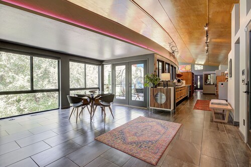 Elevated Stay at White Owl Creek