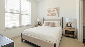 1 bedroom, desk, iron/ironing board, WiFi
