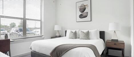 1 chambre, bureau, fer et planche à repasser, Wi-Fi