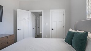 1 Schlafzimmer, Schreibtisch, Bügeleisen/Bügelbrett, WLAN
