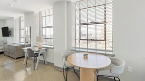 Dining - Landing | Chic 1BD, Gym (Birmingham)