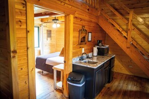 2 bedrooms, bed sheets