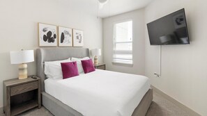 1 bedroom, desk, iron/ironing board, WiFi