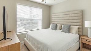 1 bedroom, desk, iron/ironing board, WiFi
