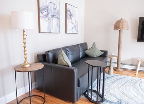 Apartment, 2 Bedrooms | Living room