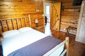 2 bedrooms, bed sheets