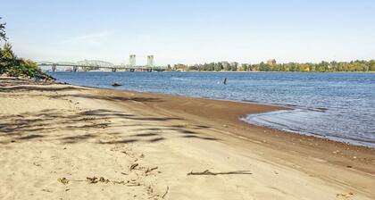 Landing | Amazing 1BD, Courtyard, Clubhouse