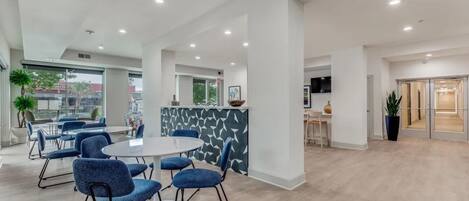 تناول الطعام