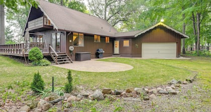Walk to Beach: Pet-Friendly Caseville Cabin