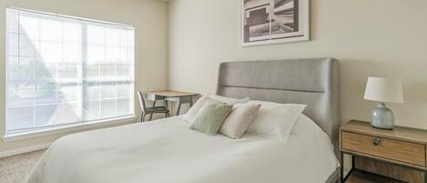 1 bedroom, desk, iron/ironing board, WiFi