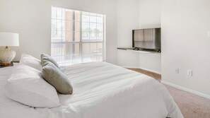 2 chambres, bureau, fer et planche à repasser, Wi-Fi