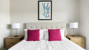 1 quarto, escrivaninha, ferros/tábuas de passar roupa, Wi-Fi