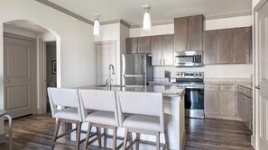 Fridge, dining tables - Landing | Amazing 1BD, Gym, Clubhouse (Manor)