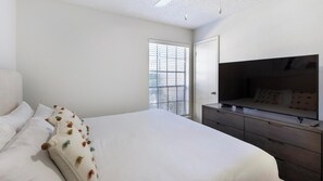 2 chambres, bureau, fer et planche à repasser, Wi-Fi