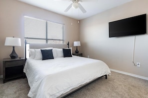 1 bedroom, desk, iron/ironing board, WiFi