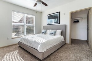 1 soveværelse, skrivebord, strygejern/strygebræt, Wi-Fi