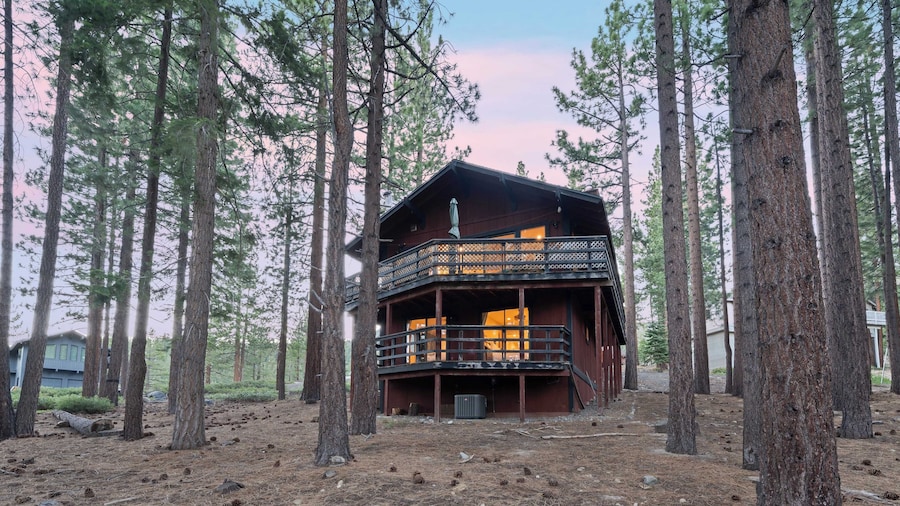 Secluded Incline Village Stay w/ Deck Near Diamond Peak & Lake Cloud 9 and 1/2 by Avantstay