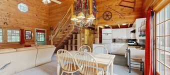 Cozy dog-friendly house w/ mountain & pond views, trails, firepit, bbq, patio