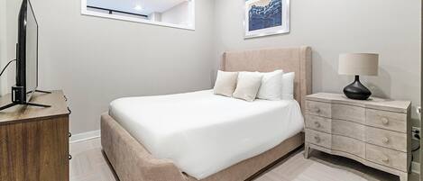 1 室のベッドルーム、デスク、アイロン / アイロン台、WiFi