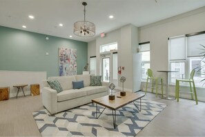 تلفزيون ذكي