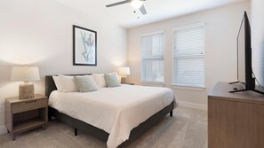 1 bedroom, desk, iron/ironing board, WiFi