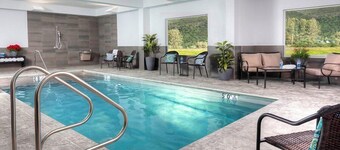 图腾酒店及套房